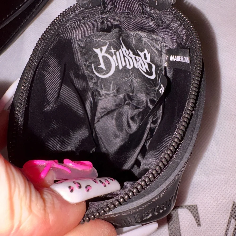 Killstar Black Skull Bag - Picture 4 of 9